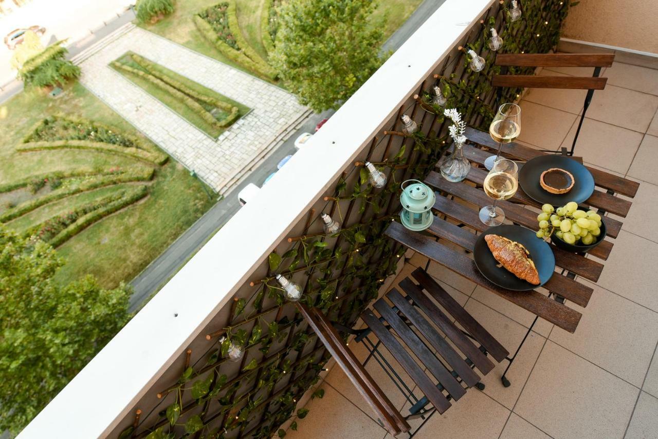 New - Elegant Duplex With Amazing View & Balcony - Homey Residence Bucharest Exterior photo